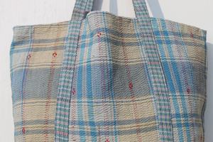 Sac Kantha vintage Sac fourre-tout matelassé Sari Kantha vintage - Product Image 4