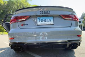 Auto Usado Confiable, Audi RS3 Turbo <span class=keywords><strong>2018</strong></span> de 5 Cilindros, Equipamiento de Alta Gama, Color <span class=keywords><strong>Gris</strong></span> Nardo - Product Image 3