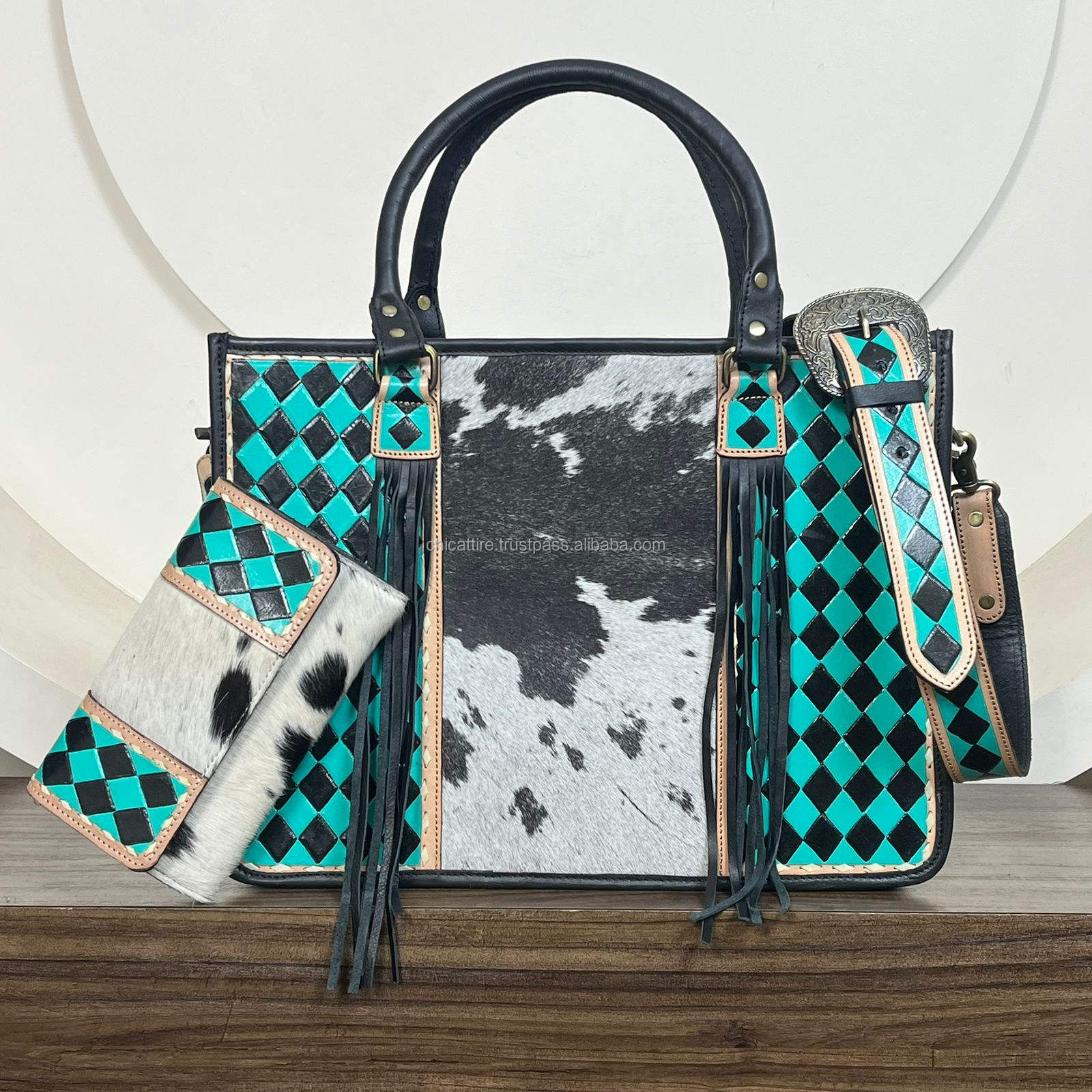 Black & Turquoise Checkered