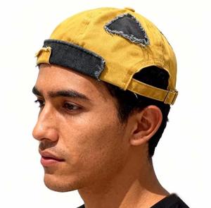 Casquette de baseball jaune déchirée à patchs, style urbain, en fil acrylique rayé, avec cache-oreilles jacquard, pour enfants, tenue décontractée - Product Image 1