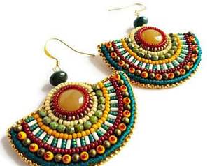 Boucles d'oreilles créoles avec perle en céramique, boucles d'oreilles multi-perles personnalisées, bijoux de fête pour femmes au meilleur prix, boucles d'oreilles à perles - Product Image 3