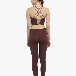 Conjunto de Yoga para Mujer, Sólido, de Cintura Alta, Transpirable, Ecológico, con Cinturilla Cruzada, Leggings Deportivos Acolchados, Sujetador Deportivo, Dos Piezas, para Gimnasio y Fitness - Product Image 5
