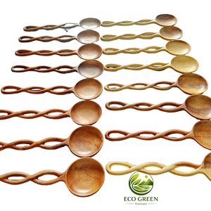 Mini-cuillère en bois avec manche incurvé doux pour une utilisation décorative, des projets d'artisanat et un style intérieur naturel - Product Image 5