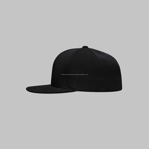 Fabricante de color personalizado 5 paneles K a Marco sombrero en blanco ala curva 3D bordado Logo dos tonos gorra de béisbol para hombres - Product Image 5