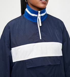 Vente en gros Top court léger en polyester Veste coupe-vent pour femme Vêtements de rue personnalisés Veste de course en nylon pour sports d'extérieur pour femmes - Product Image 4