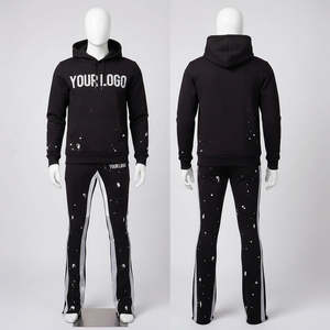 Ensemble de survêtement streetwear écoresponsable personnalisé : pantalon évasé, sweat à capuche unisexe vierge et jogger empilé pour homme - Product Image 6