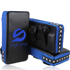 Protector de patadas con logotipo personalizado, tamaño y color a elección, para hombres, calidad profesional, para MMA, para adultos. - Product Image 1