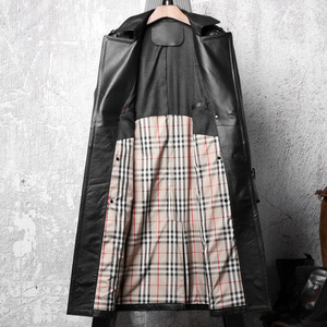 Manteau long en cuir pour homme de haute qualité, style décontracté, avec finition douce au toucher, look tendance pour l'hiver, vêtement d'extérieur contemporain. - Product Image 4