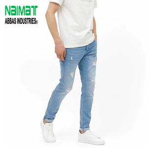 กางเกงยีนส์ขาดทรงสกินนี่สีฟ้าอ่อนสำหรับผู้ชาย กางเกงเดนิมทรงสลิมฟิต ยืดได้ ระบายอากาศดี สวมใส่สบาย - Product Image 1