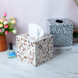 Caja de pañuelos cuadrada hecha a mano con incrustaciones florales para decoración del hogar en la mesa de la sala de estar - Product Image 4