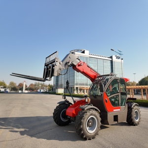 <span class=keywords><strong>Telehandler</strong></span> Teleskopik Kapasitas Angkut 3500 KG Diesel Boom Teleskopik Kemudi Crab Efisiensi Tinggi Bekerja di Ruang Terbatas - Product Image 2