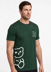 ONETEN APPAREL เสื้อยืดแขนสั้นผู้ชายสีเขียวพิมพ์ลายการ์ตูนหมีเสื้อยืดคอกลมลำลอง - Product Image 4