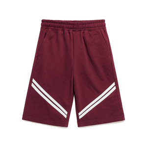 Pantalones Cortos Deportivos de Poliéster para Hombre, Color Granate, con Logotipo Personalizado, Doble Raya Diagonal Blanca, Cierre con Cordón en la Cintura, para Entrenamiento Deportivo de Verano - Product Image 2