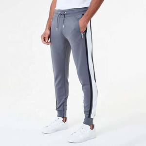 ชุดวอร์มผ้าฝ้ายโพลีเอสเตอร์ซิปครึ่งตัวสำหรับผู้ชายชุดวอร์มใส่เล่นแนวสตรีทพร้อมคุณสมบัติขนาดใหญ่พิเศษสำหรับฤดูหนาว - Product Image 3