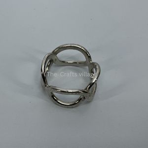 Anillo para Servilletas de Aluminio Plateado Moderno, Nuevo Diseño en Stock, Elegante Accesorio de Mesa, Decoración para Mesa de Comedor, Porta Servilletas para Bodas y Fiestas - Product Image 6