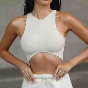 Ensemble de yoga 2 pièces pour femme de haute qualité OEM : Leggings de fitness et soutien-gorge de sport sans bretelles - Product Image 4