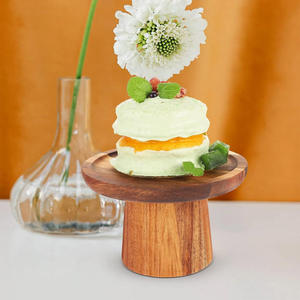 Soporte Redondo de Madera Hecho a Mano Ecológico de Varias Capas para Pasteles con Base Estable y Resistente para Uso Profesional en Panaderías - Product Image 6