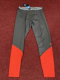 Paquete de 2 |   Pantalones de Compresión B a u e r |   Grande |   SidelineSwap | - Product Image 3