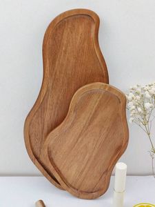 Plateau de service rond en bois moderne et durable, poli, écologique, avec compartiments, pour apéritifs et fêtes - Product Image 2