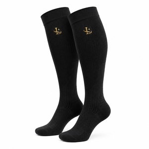 Chaussettes de compression pour entraînement sportif, matériau respirant et flexible, confortables, légères, idéales pour la course à pied et l'exercice - Product Image 1