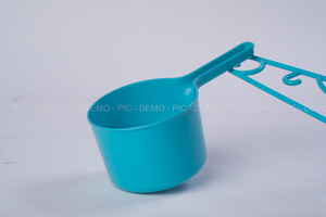 ทัพพีพลาสติกทนทานพร้อมด้ามจับยาวโรงงานผลิตในเวียดนามและห้องน้ำ - Product Image 5