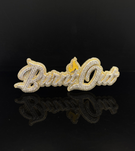 Pendentif Hip Hop de luxe en alliage plaqué or avec diamants glacés - Product Image 1