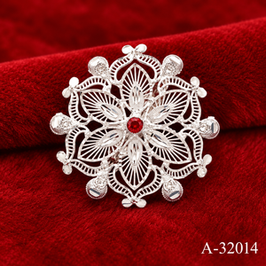 Broche florale plaquée or avec pierre en zircon, épingle en alliage de zinc faite à la main, bijou élégant pour mariage, accessoire pour cheveux - Product Image 4