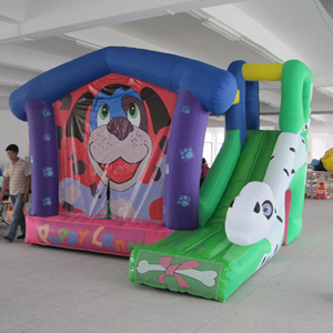 Castillo Inflable de Nailon con Temática de Perros para Niños, para Parques de Aventuras y Guarderías, con Tobogán y Zona de Juegos - Product Image 1