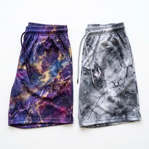 Pantalones cortos de malla con gráfico de camuflaje geométrico digital personalizado para hombre, pantalones cortos deportivos de sublimación para entrenamiento de baloncesto - Product Image 4