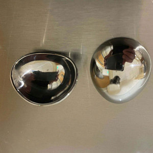 Protège-œil en acier inoxydable de qualité hospitalière pour la récupération post-chirurgie oculaire, les soins aux patients, les traitements ophtalmiques et la santé clinique - Product Image 3
