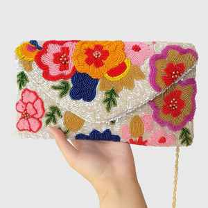 Sac à main indien en forme de baguette personnalisé fait à la main avec des perles de verre multicolores certifiées MS Handicraft - Product Image 5