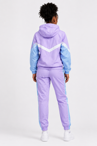 Veste coupe-vent athlétique légère à capuche imperméable pour adulte, style streetwear, avec fermeture éclair, personnalisable par broderie - Product Image 4