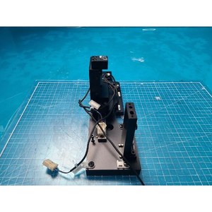 Hitachi IS3000 LM Stage 1: Motor Lineal de Precisión Usado (Como Nuevo) - Piezas de Equipos Semiconductores Legacy - Product Image 2