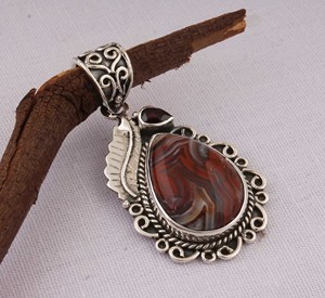Colgante de Jaspe Rojo Natural, Joyería de Plata de Ley 925, Colgante de Piedra Preciosa Roja Terrosa, Collar de Jaspe Ovalado de Estilo Vintage para Mujer - Product Image 6