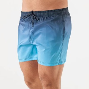 Shorts de bain professionnels OEM en gros à séchage rapide pour hommes, tendance, légers, pour l'été, avec logo personnalisé - Product Image 1