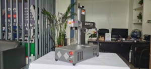 Meilleure machine de marquage laser à fibre de style portable 20w 30w Raycus de haute qualité fabriquée en Chine à bas prix - Product Image 4