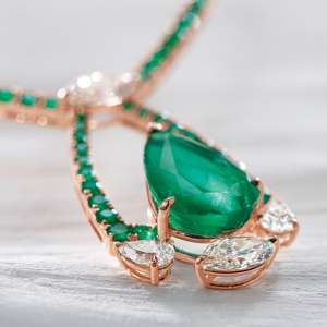 Luxury Rose Gold <b>Emerald</b> <b>Pendant</b> Necklace With Round Brilliant Cut Diamonds Water Drop Shape For Women Wedding Jewelry - Product Image 3