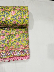Reversible Printed <b>Quilt</b> Floral Pattern Green Pink Gray Striped Border Bohemian Style All Season Home Use Cotton Handmade - Product Image 2