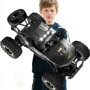 Camion RC 1:12 Ricaricabile 2026 con 3 Batterie, Trazione 4WD, Scocca in Metallo, Fari LED e Telecomando - Rock Crawler RC - Product Image 1