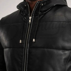 Manteau d'hiver matelassé long en similicuir noir pour homme, avec capuche, style parka rembourrée en similicuir de qualité supérieure - Product Image 5