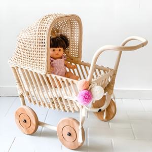 Poussette de poupée en rotin bon marché landau en peluche landau en gros poussette de poupées pour les tout-petits - Product Image 6