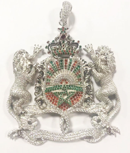 Colgante Personalizado de León y Corona con Moissanita, Plata de Ley 925, Amuleto de Escudo de Armas con Incrustaciones de Diamantes, Joyería de Regalo - Product Image 3