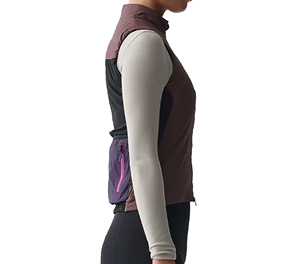 กางเกงปั่นจักรยานสำหรับผู้หญิง Sprint Sports รุ่น Custom Breathable สีดำ น้ำหนัก 220 กรัม แบบไม่มีแขน เหมาะสำหรับกิจกรรมกลางแจ้ง ชุดกีฬาสำหรับผู้ใหญ่ มีโลโก้ด้านหน้า - Product Image 4