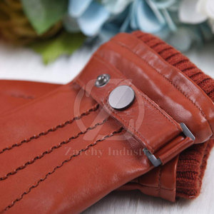 Guantes de Conducción de Cuero Genuino Duraderos de Alta Calidad con Correa de Muñeca Ajustable Antideslizante para Todas las Estaciones Personalizables en Stock - Product Image 4