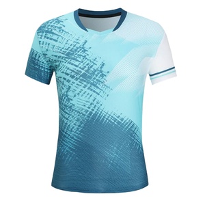Camiseta deportiva de malla con logotipo personalizado sin marca para hombre Camiseta de fútbol recortada de talla grande con estampado sublimado - Product Image 1