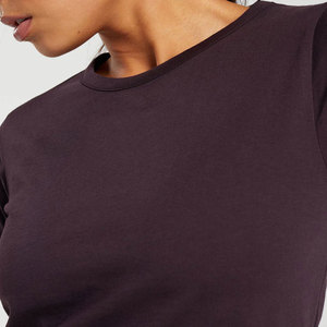 Camiseta Corta Premium para Mujer, Informal, de Manga Corta, Suave y Elástica, para Uso Diario, Cómoda para el Verano - Product Image 6