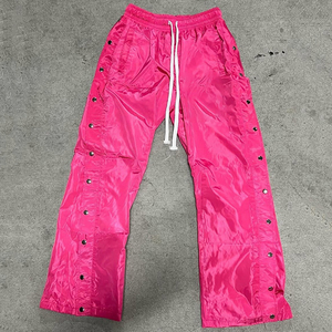 กางเกงจ็อกเกอร์ผู้ชายแบบมีกระดุมแป๊ก แถบข้างเอวยางยืด กันน้ำ ทำจากไนลอน - Product Image 1