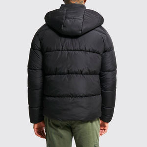 Blouson matelassé pour homme en nylon noir, prix d'usine, impression de logo personnalisée, 2026, meilleure qualité, nouvelle arrivée - Product Image 4