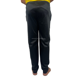 Joggers informales personalizados, pantalones de chándal apilados de retazos con logotipo impreso de algodón y poliéster, ropa de calle, pantalones lavados de pista acampanada para hombre - Product Image 3