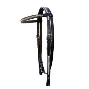 Cabezada para caballo estilo western ajustable, trenzada a mano, de cuero genuino, con frenteal de cuero crudo blanco y cuero marrón, 54 - Product Image 1